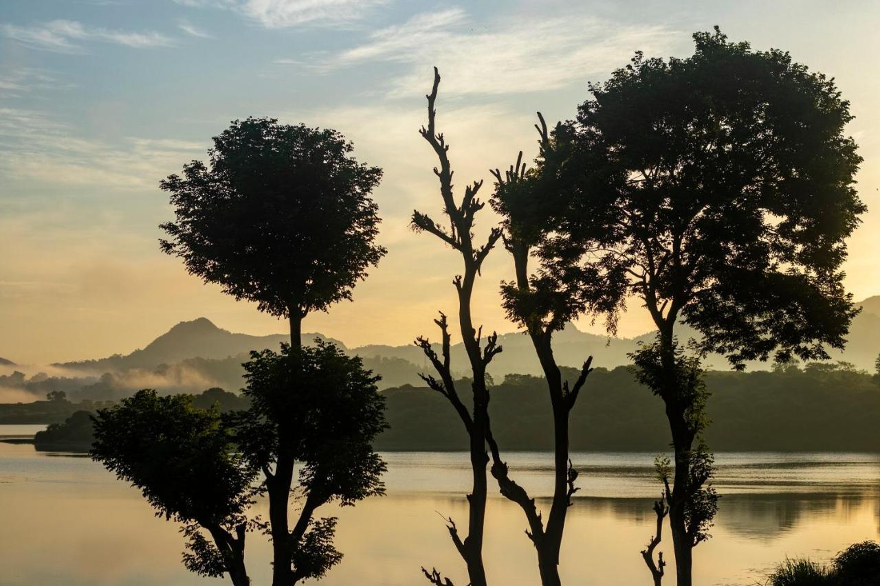 Karapuzha Village Resort Wayanad Buitenkant foto