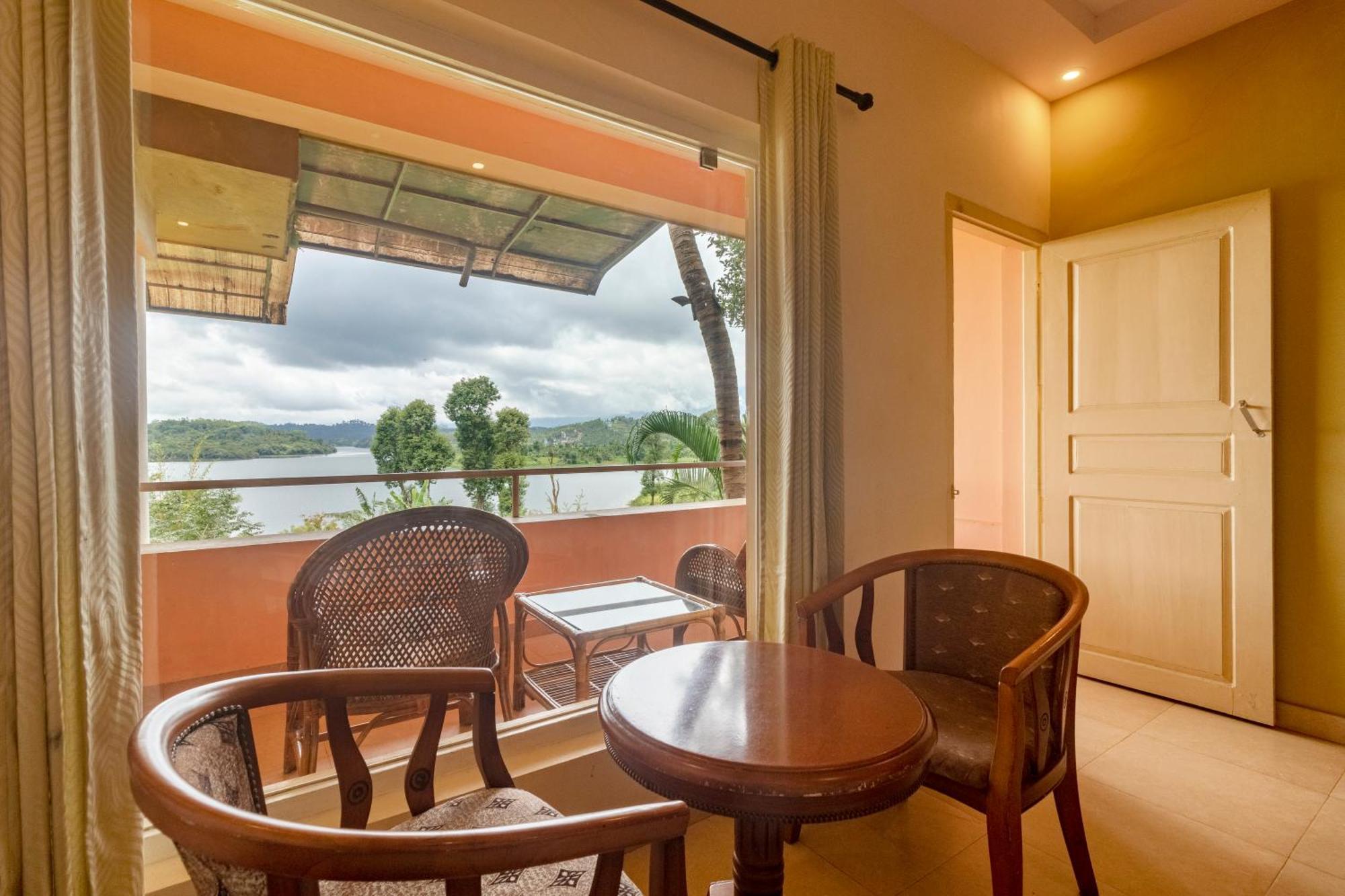 Karapuzha Village Resort Wayanad Buitenkant foto